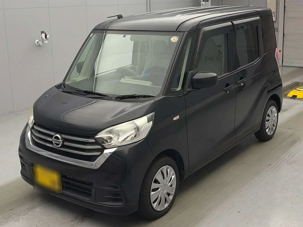 Nissan Dayz Roox B21A 2019